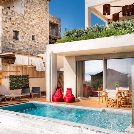 קלמאטה Petradi Suites מראה חיצוני תמונה