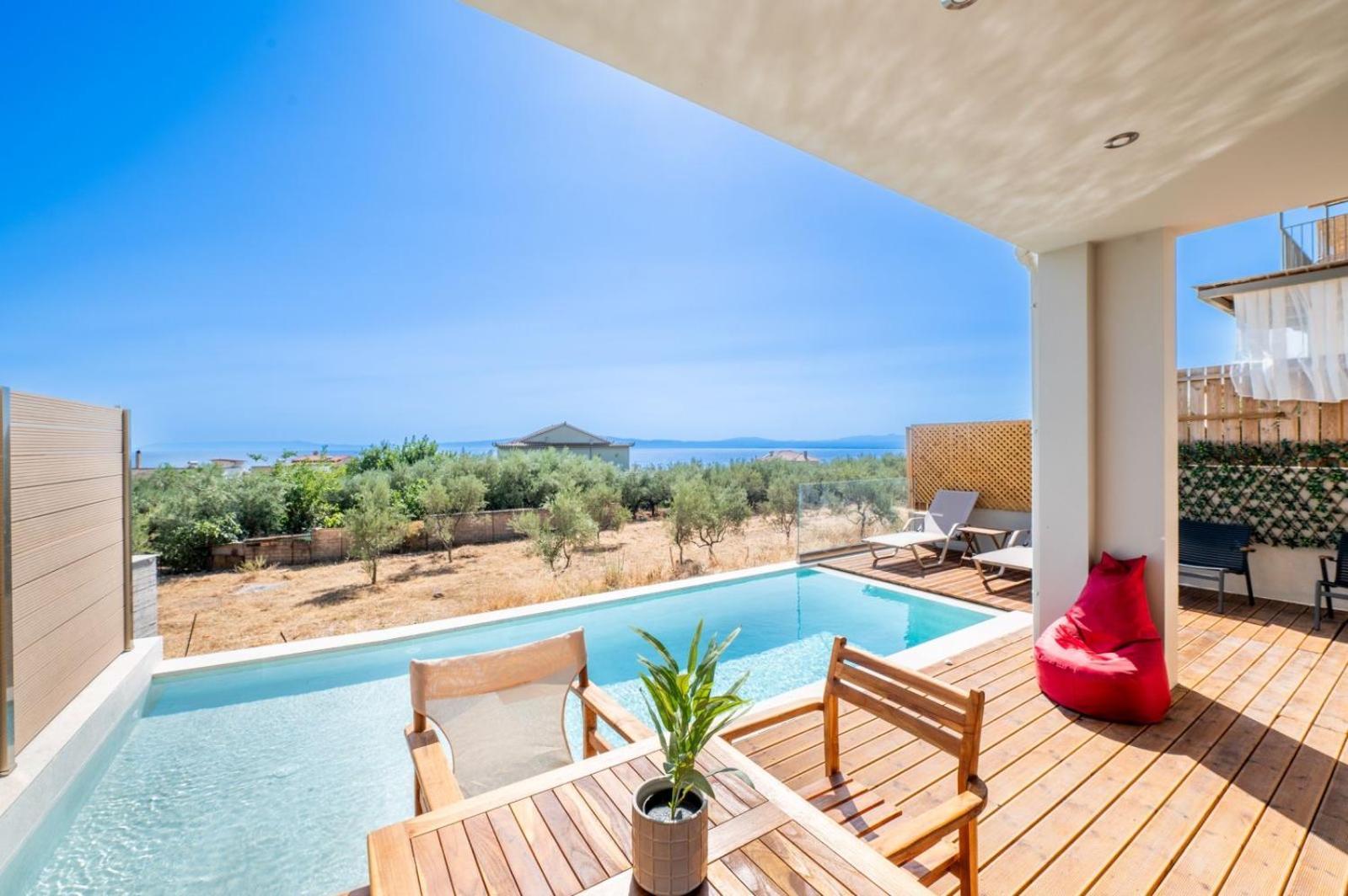 קלמאטה Petradi Suites מראה חיצוני תמונה