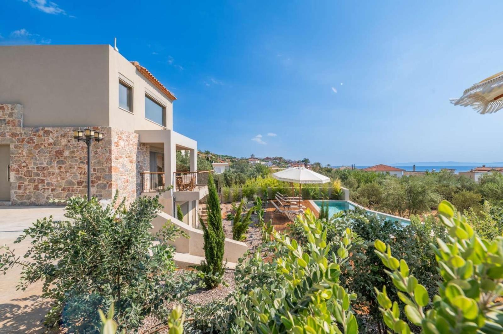 קלמאטה Petradi Suites מראה חיצוני תמונה
