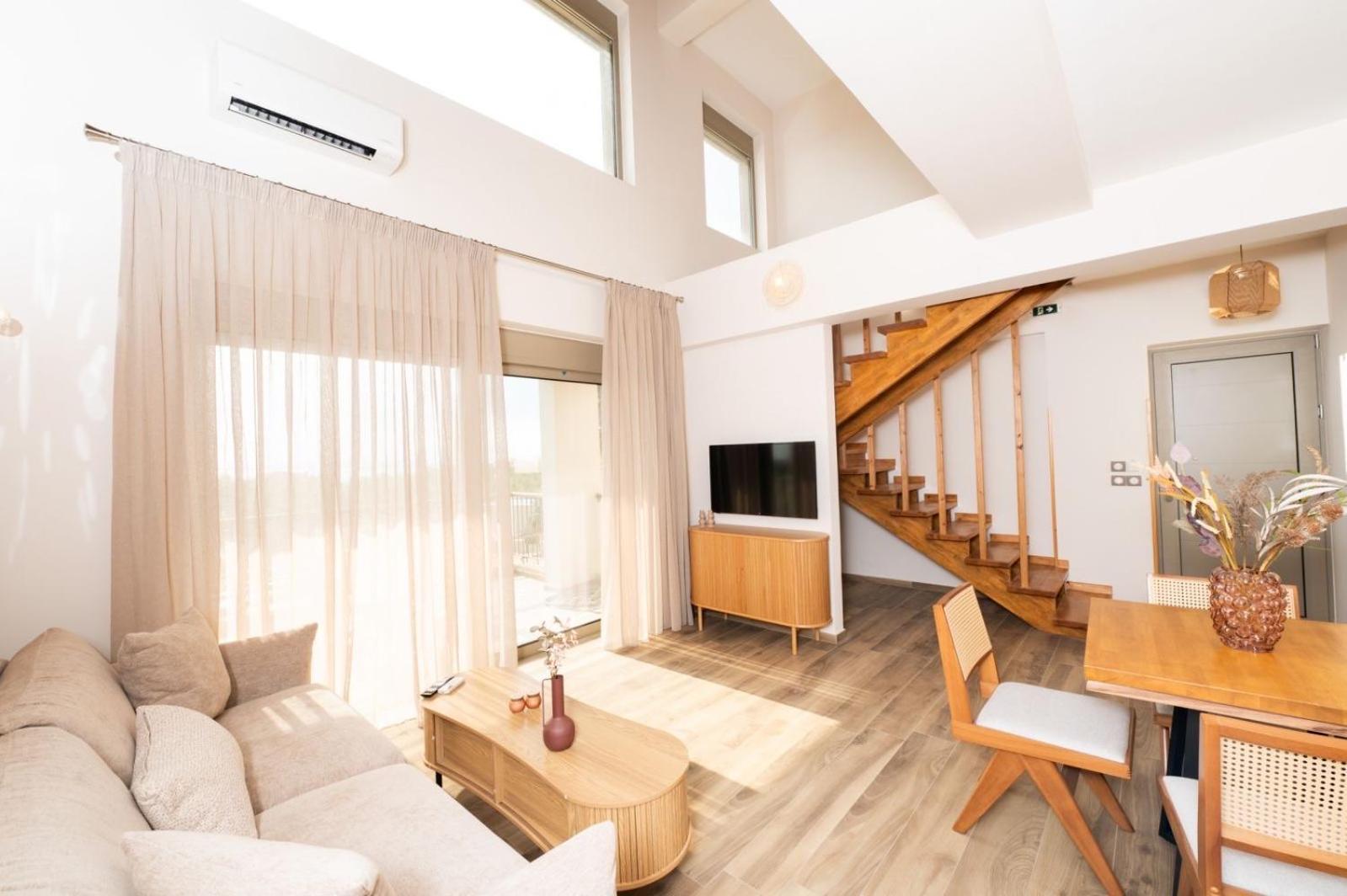 קלמאטה Petradi Suites מראה חיצוני תמונה