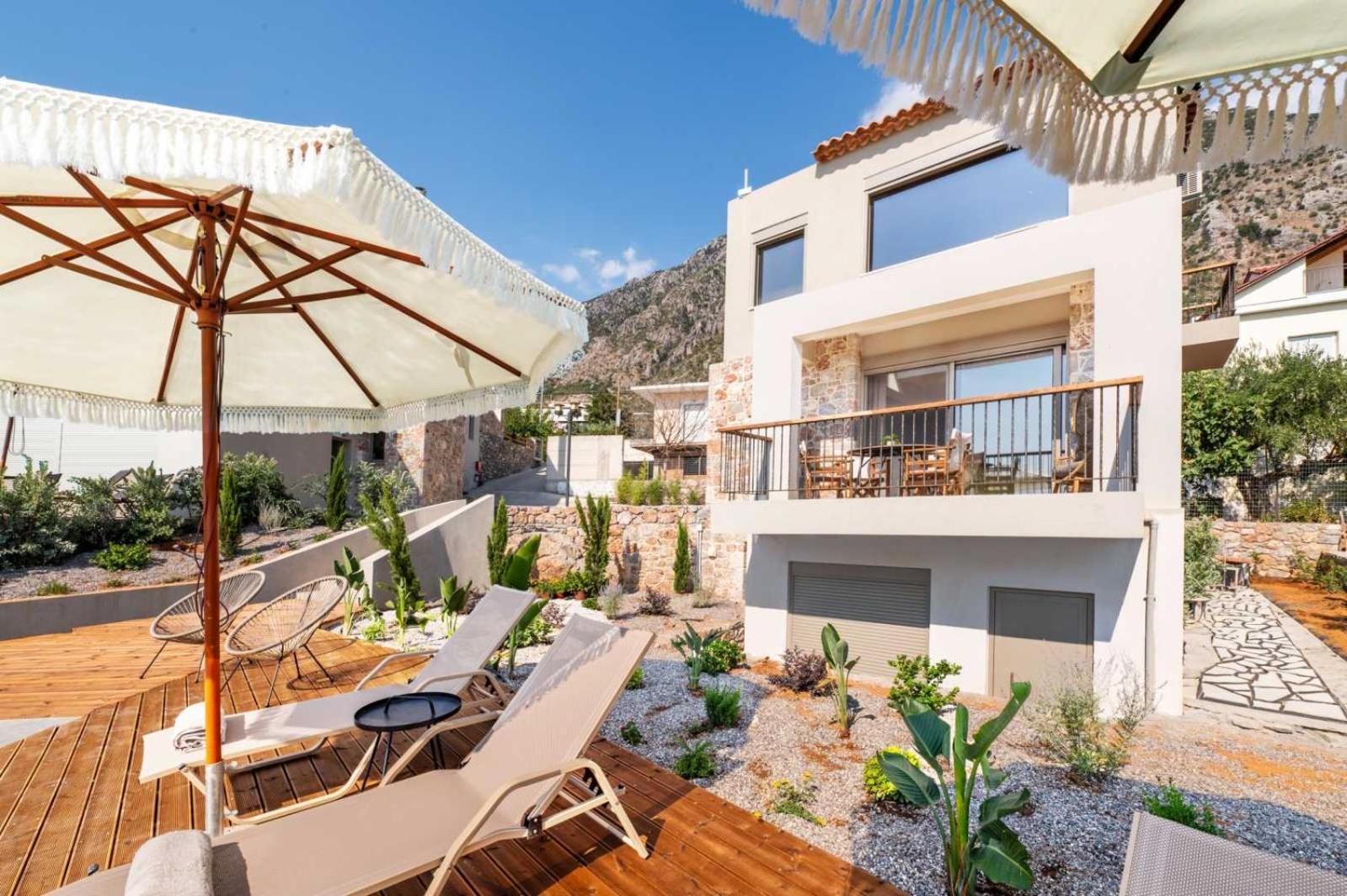 קלמאטה Petradi Suites מראה חיצוני תמונה